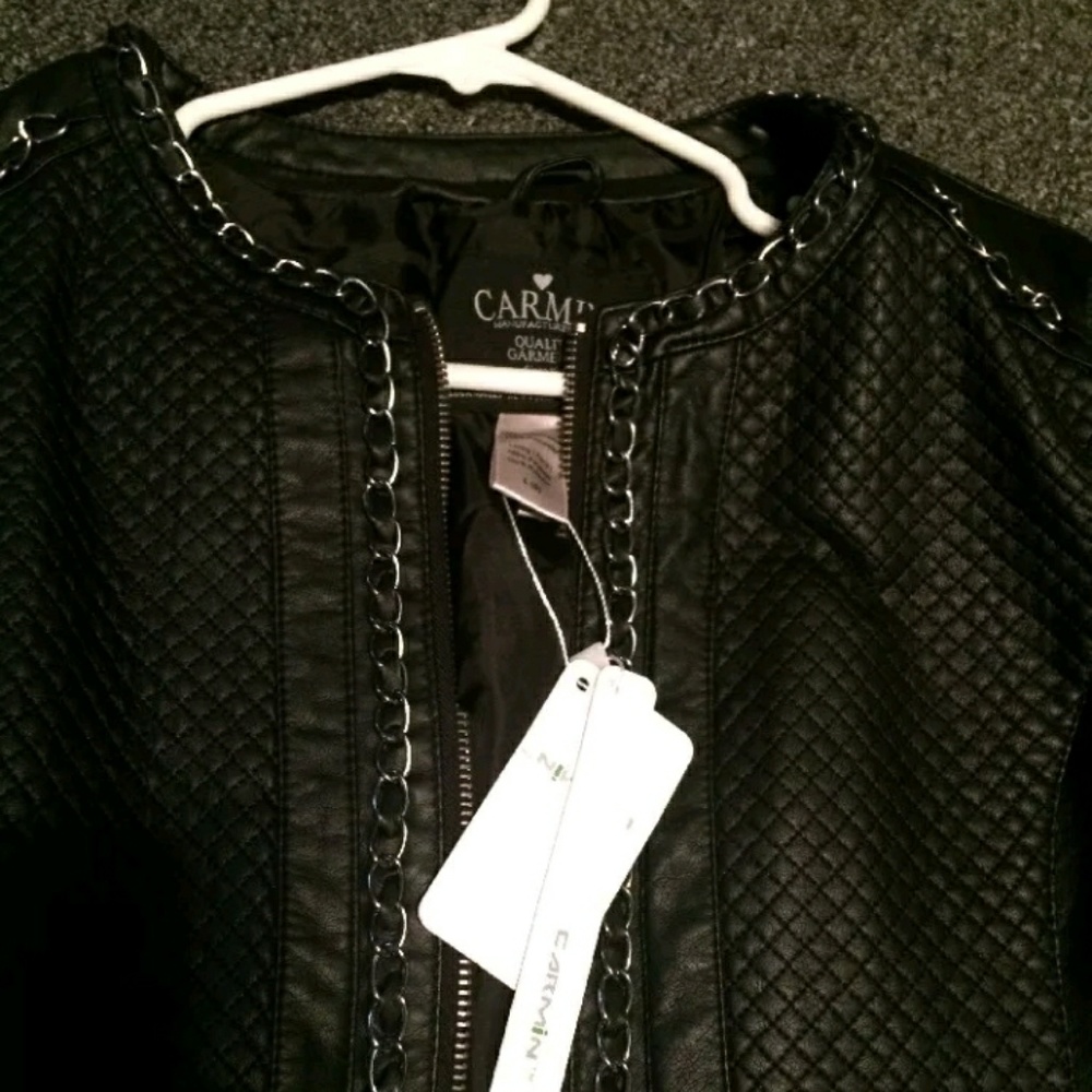 Carmin coat size L